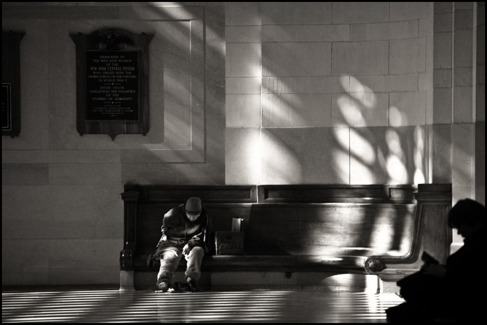 Art and Documentary Photography - Loading terminally, Grand Central.jpg