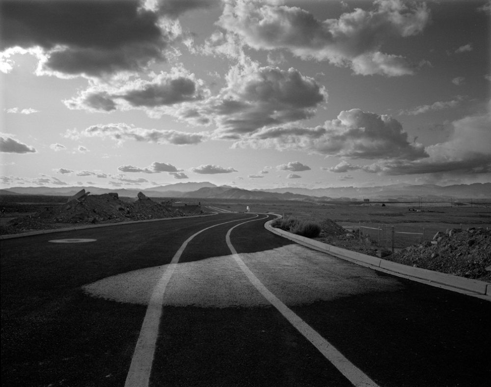 Art and Documentary Photography - Loading 20081011_LasVegasBikeLaneB.jpg
