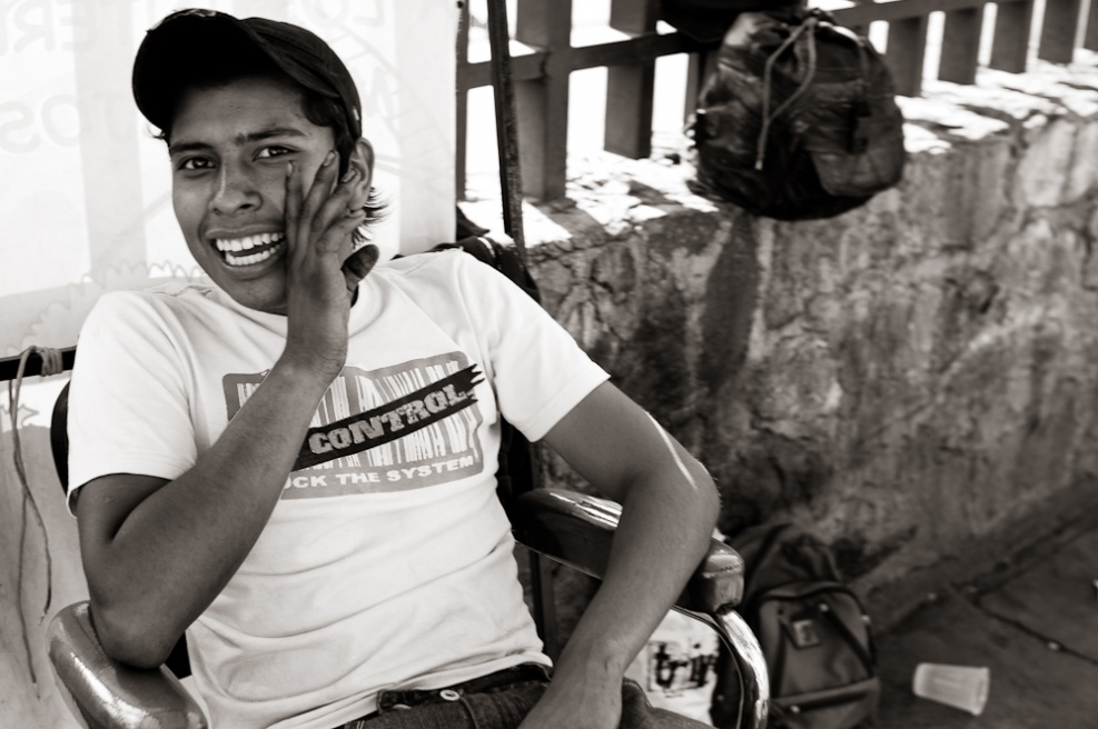 Art and Documentary Photography - Loading Oaxaca03.jpg